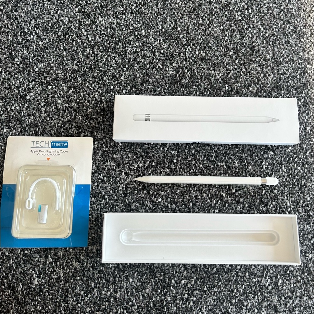 Apple Pencil with Lightning Cable Charging Adapter